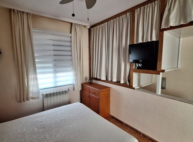 Herverkoop - Rijwoning - Playa Flamenca