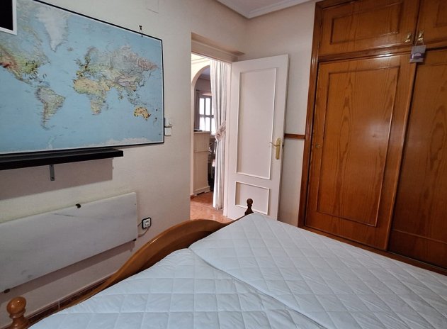 Herverkoop - Rijwoning - Playa Flamenca