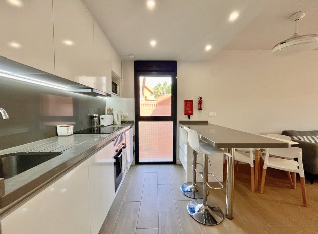 Wiederverkauf - Wohnung - Villamartin - Villamartín