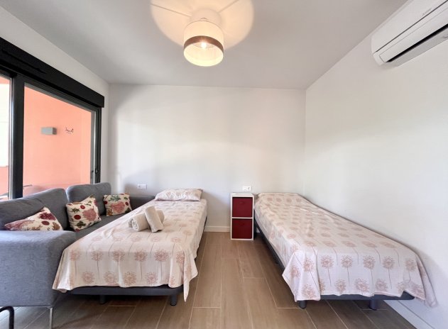 Wiederverkauf - Wohnung - Villamartin - Villamartín