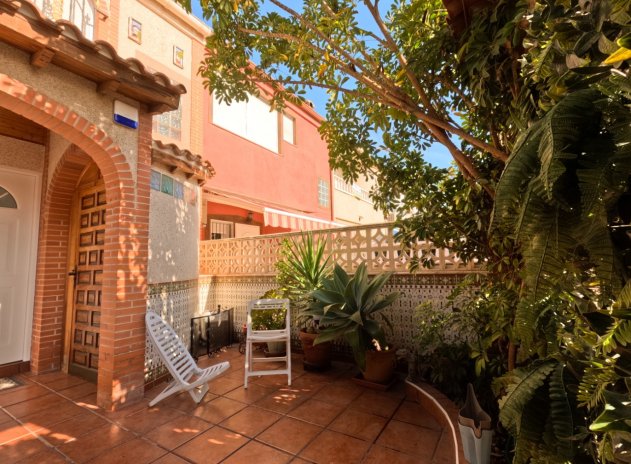 Herverkoop - Rijwoning - Torrevieja - Acequion