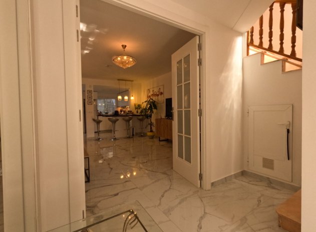 Herverkoop - Rijwoning - Torrevieja - Acequion