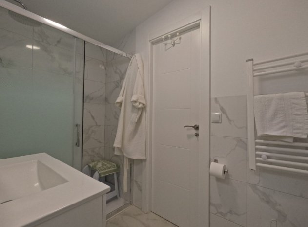 Herverkoop - Rijwoning - Torrevieja - Acequion