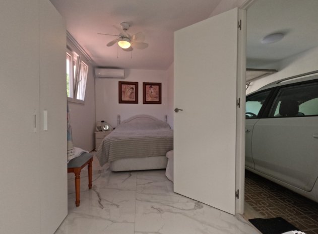 Herverkoop - Rijwoning - Torrevieja - Acequion