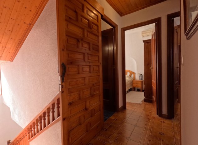 Herverkoop - Rijwoning - Torrevieja - Acequion