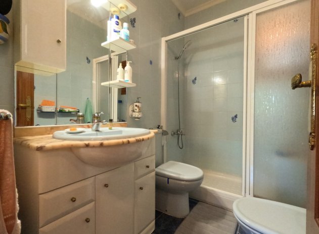 Herverkoop - Rijwoning - Torrevieja - Acequion