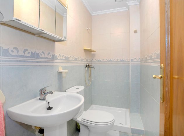 Reventa - Apartamento / Piso - Torrevieja - Playa de los Locos