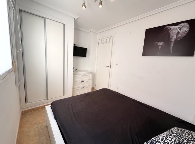 Revente - Maison mitoyenne - La Mata