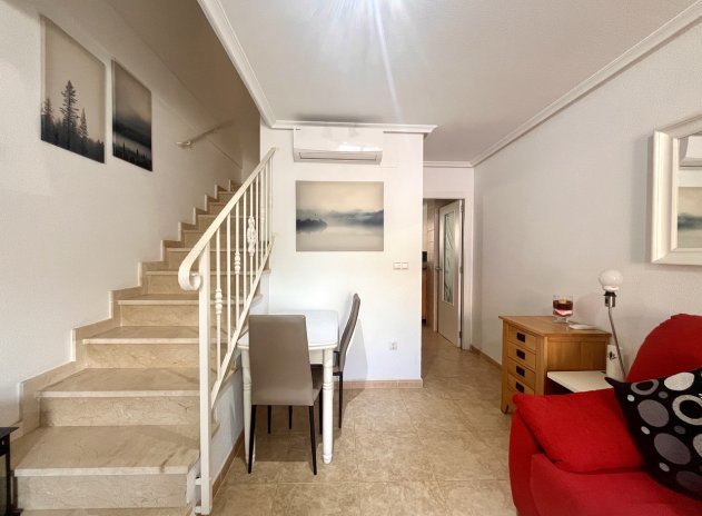 Revente - Maison mitoyenne - La Mata