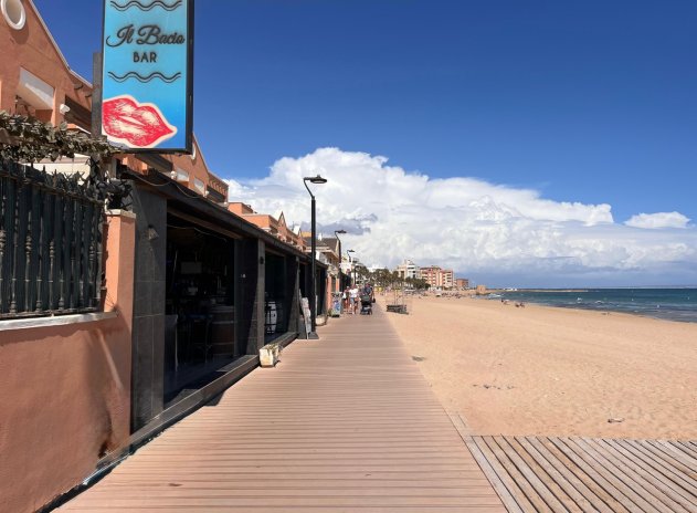 Revente - Maison mitoyenne - La Mata