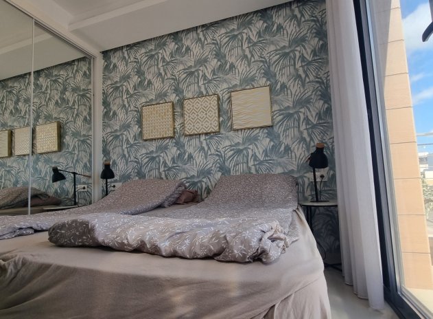 Resale - Townhouse * - Ciudad Quesada * - Lo Marabú *