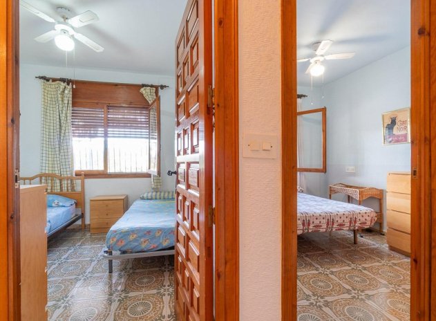 Resale - Villa * - Pilar de la Horadada * - Pinar de Campoverde