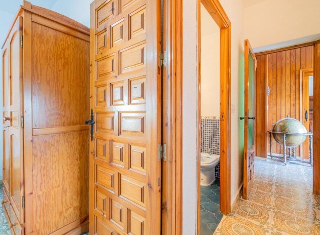 Resale - Villa * - Pilar de la Horadada * - Pinar de Campoverde