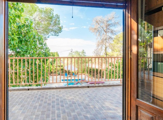 Resale - Villa * - Pilar de la Horadada * - Pinar de Campoverde