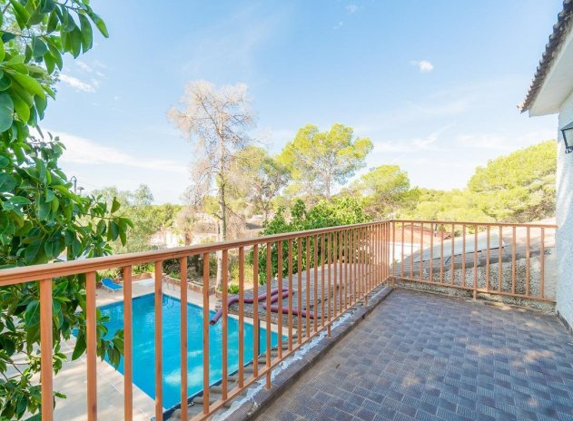 Resale - Villa * - Pilar de la Horadada * - Pinar de Campoverde