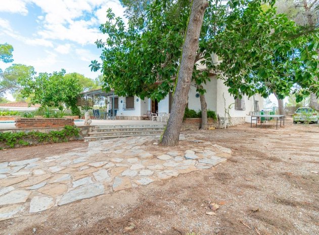 Resale - Villa * - Pilar de la Horadada * - Pinar de Campoverde