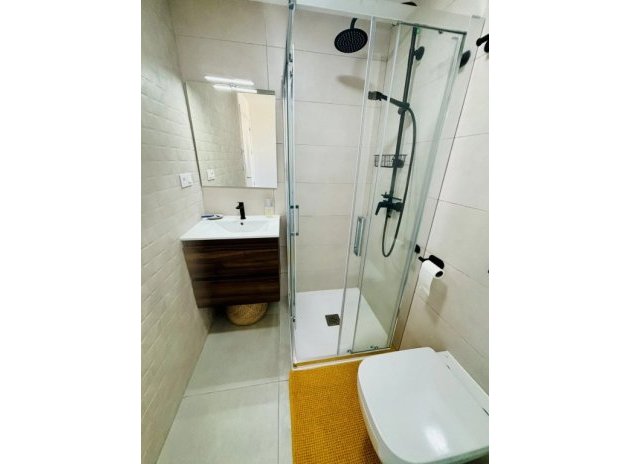 Wiederverkauf - Wohnung - Las Filipinas