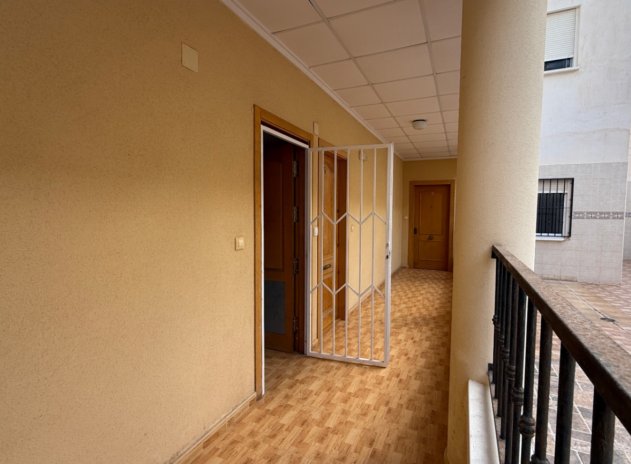 Wiederverkauf - Wohnung - San Miguel de Salinas