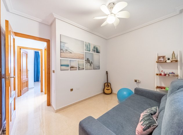 Resale - Apartment / Flat * - Orihuela Costa - Lomas de Cabo Roig *
