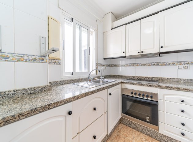 Herverkoop - Appartement - Torrevieja - Puerto