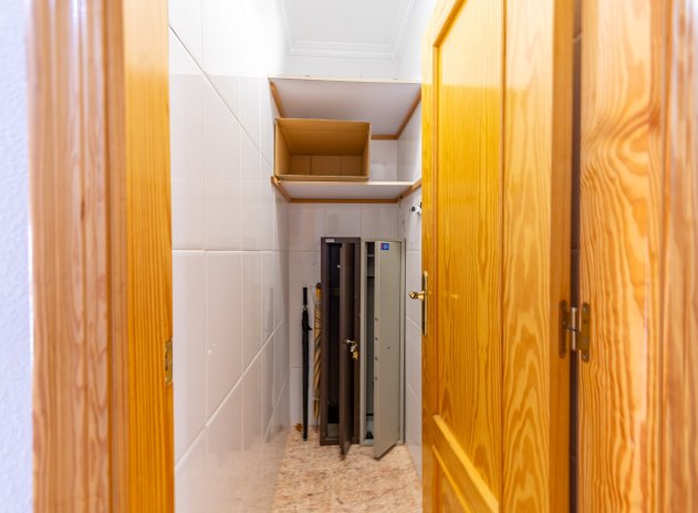 Herverkoop - Appartement - Torrevieja - Puerto