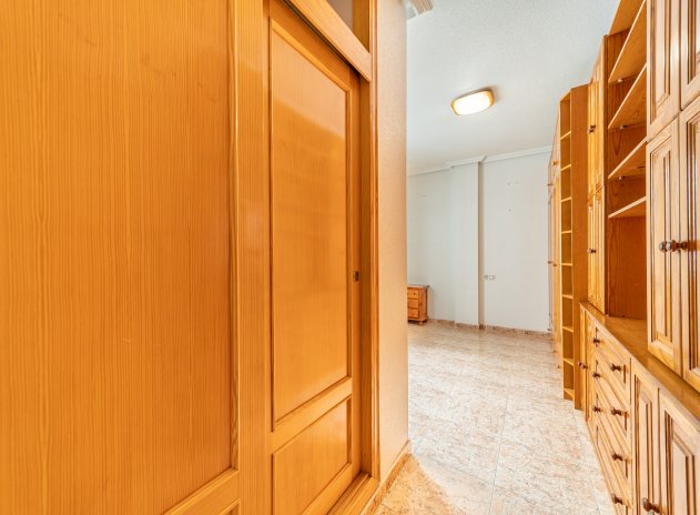 Herverkoop - Appartement - Torrevieja - Puerto