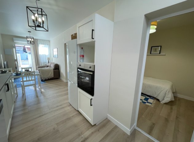 Herverkoop - Rijwoning - Torrevieja - Torretas