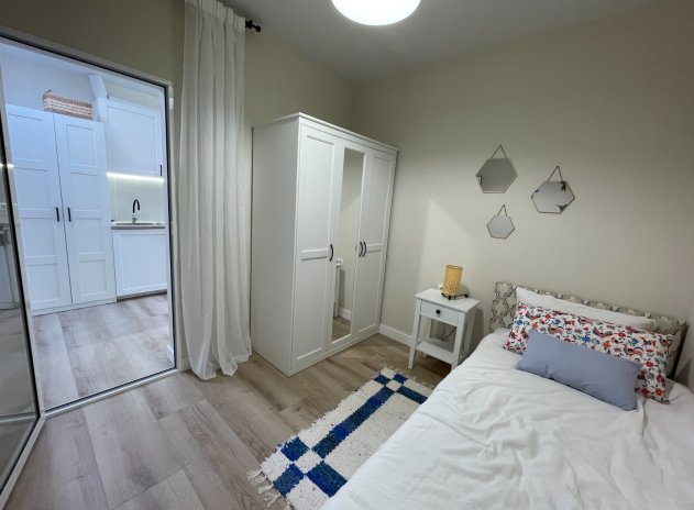 Herverkoop - Rijwoning - Torrevieja - Torretas