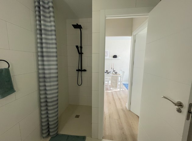 Herverkoop - Rijwoning - Torrevieja - Torretas