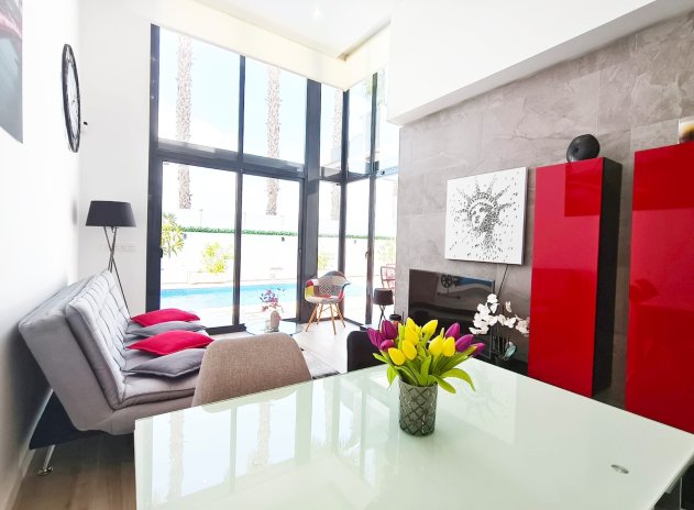 Reventa - Villa - Orihuela Costa - Lomas de Cabo Roig