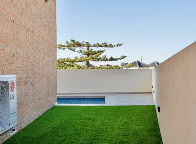 Resale - Villa * - Ciudad Quesada - Ciudad Quesada *