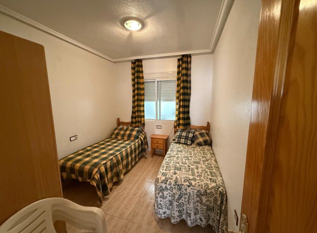 Resale - Apartment / Flat * - Torrevieja - Torrevieja *