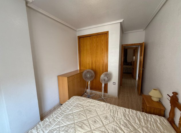 Resale - Apartment / Flat * - Torrevieja - Torrevieja *