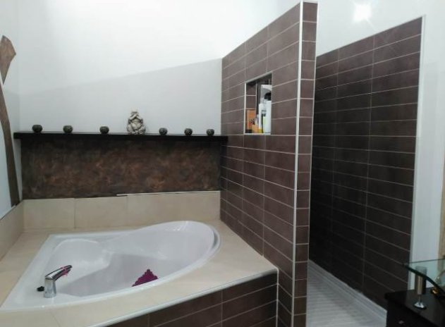 Herverkoop - Villa - La Matanza