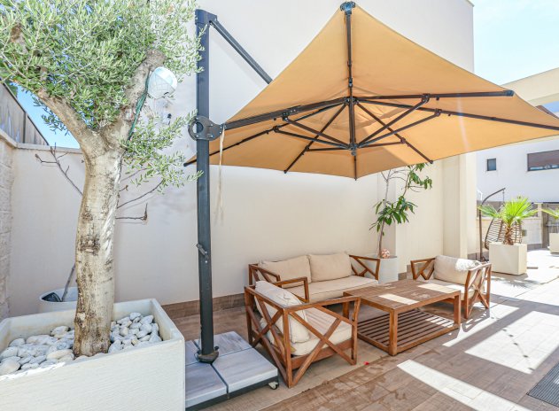 Herverkoop - Villa - Ciudad Quesada - Doña Pepa