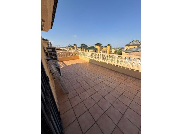 Herverkoop - Villa - Orihuela - Villamartin