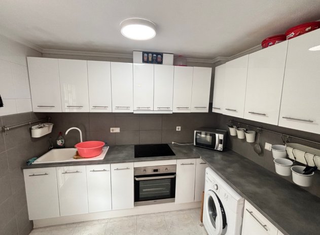 Herverkoop - Rijwoning - Benijofar - Monte Azul