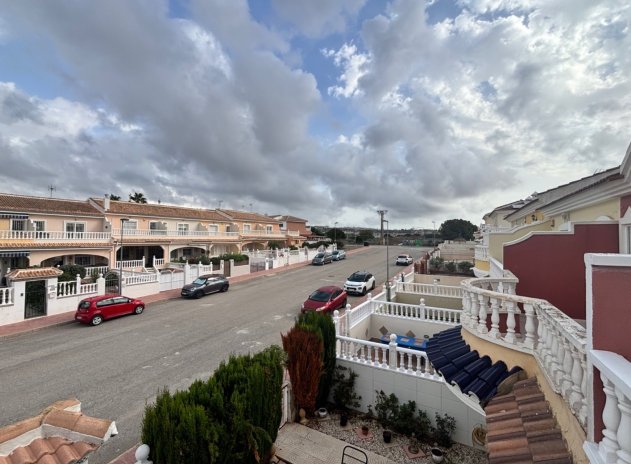 Herverkoop - Rijwoning - Benijofar - Monte Azul