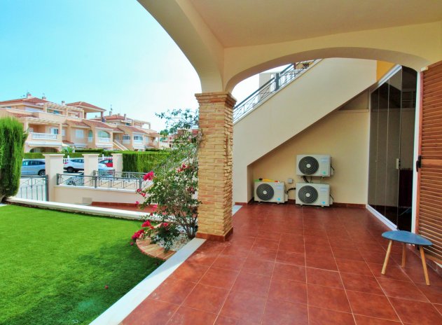 Resale - Apartment / Flat * - Playa Flamenca - Playa Flamenca *