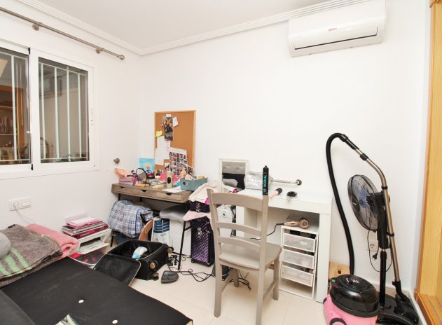 Resale - Apartment / Flat * - Playa Flamenca - Playa Flamenca *