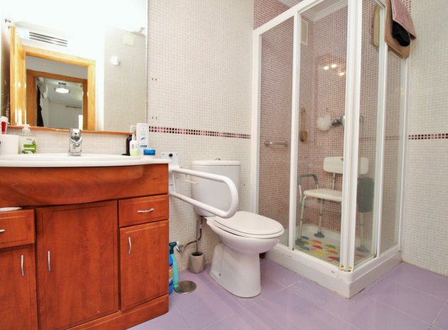 Resale - Apartment / Flat * - Playa Flamenca - Playa Flamenca *