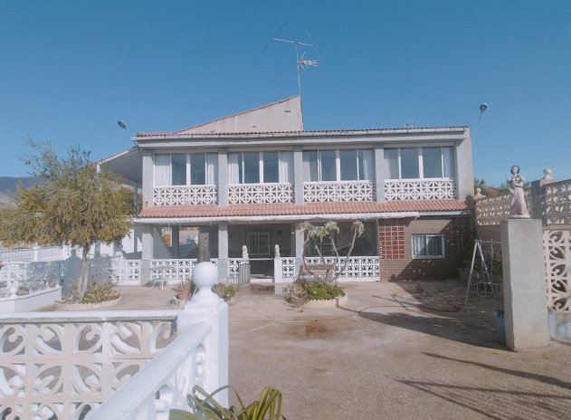 Resale - Villa * - Crevillente - Crevillente *
