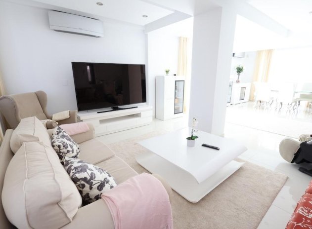 Reventa - Villa - Cabo Roig