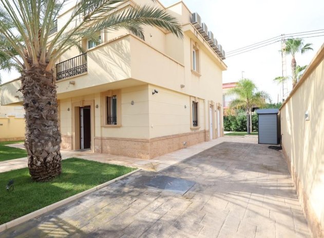 Reventa - Villa - Cabo Roig