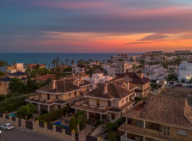 Herverkoop - Villa - Torrevieja - La Veleta