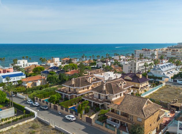 Herverkoop - Villa - Torrevieja - La Veleta