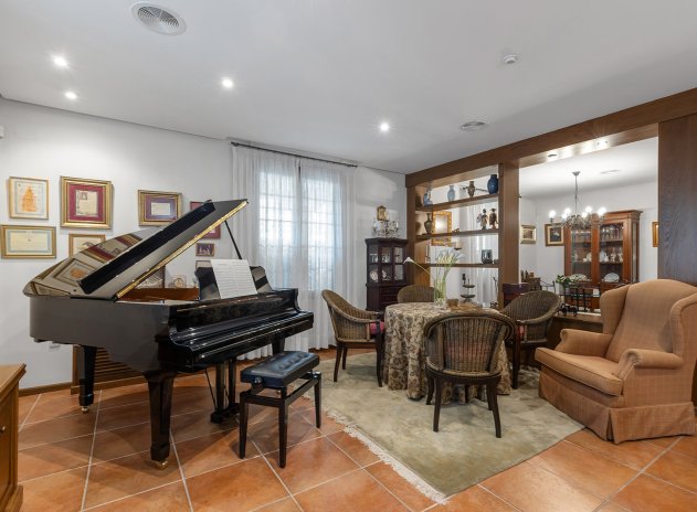 Herverkoop - Villa - Torrevieja - La Veleta