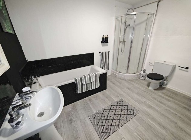 Wiederverkauf - Terrassenhaus - Pinoso