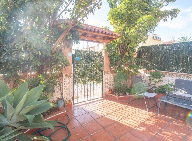 Herverkoop - Rijwoning - Torrevieja - Acequion