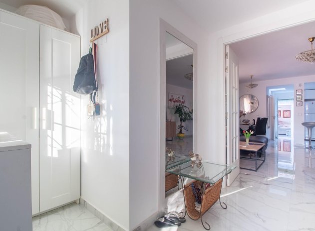 Herverkoop - Rijwoning - Torrevieja - Acequion